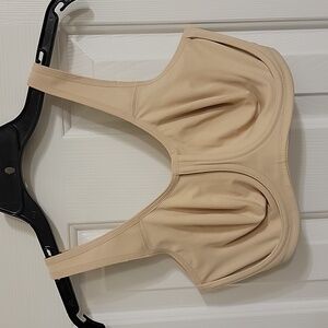 Wacoal Sports Bra. Size 34DD. Color Sand